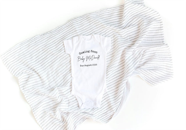 Baby announcement vests
